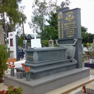 Bia mộ hoa đá hoa cương 02