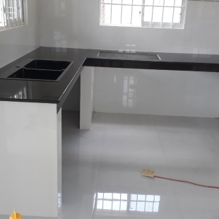 Kệ bếp đá hoa cương