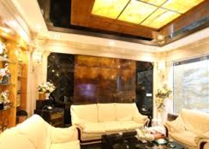 Giá cả và ưu điểm của đá hoa cương